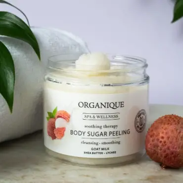 Kecsketejes és licsis testradír érzékeny bőrre (200 ml)